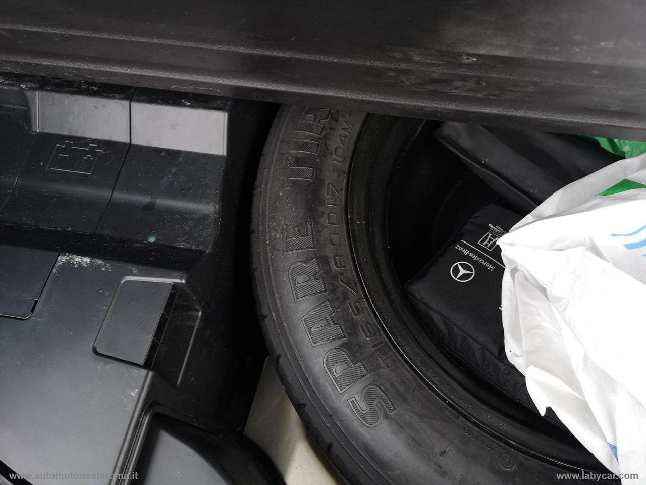 TOYOTA RAV4 2.5 Hybrid 2WD Business PROMO WEB