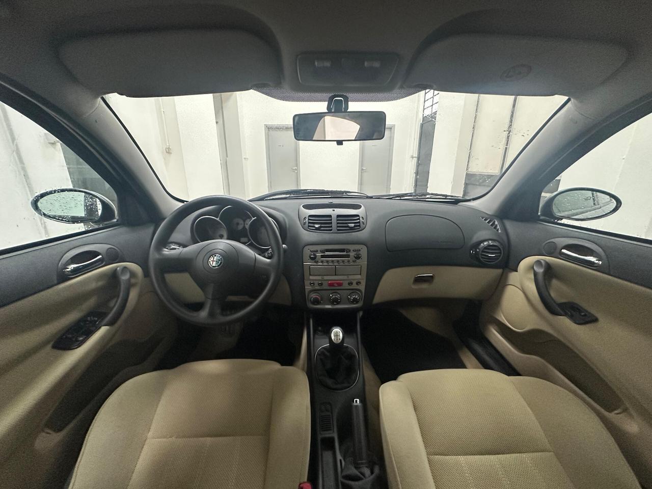 Alfa Romeo 147 1.6i 16V NEOPATENTATI