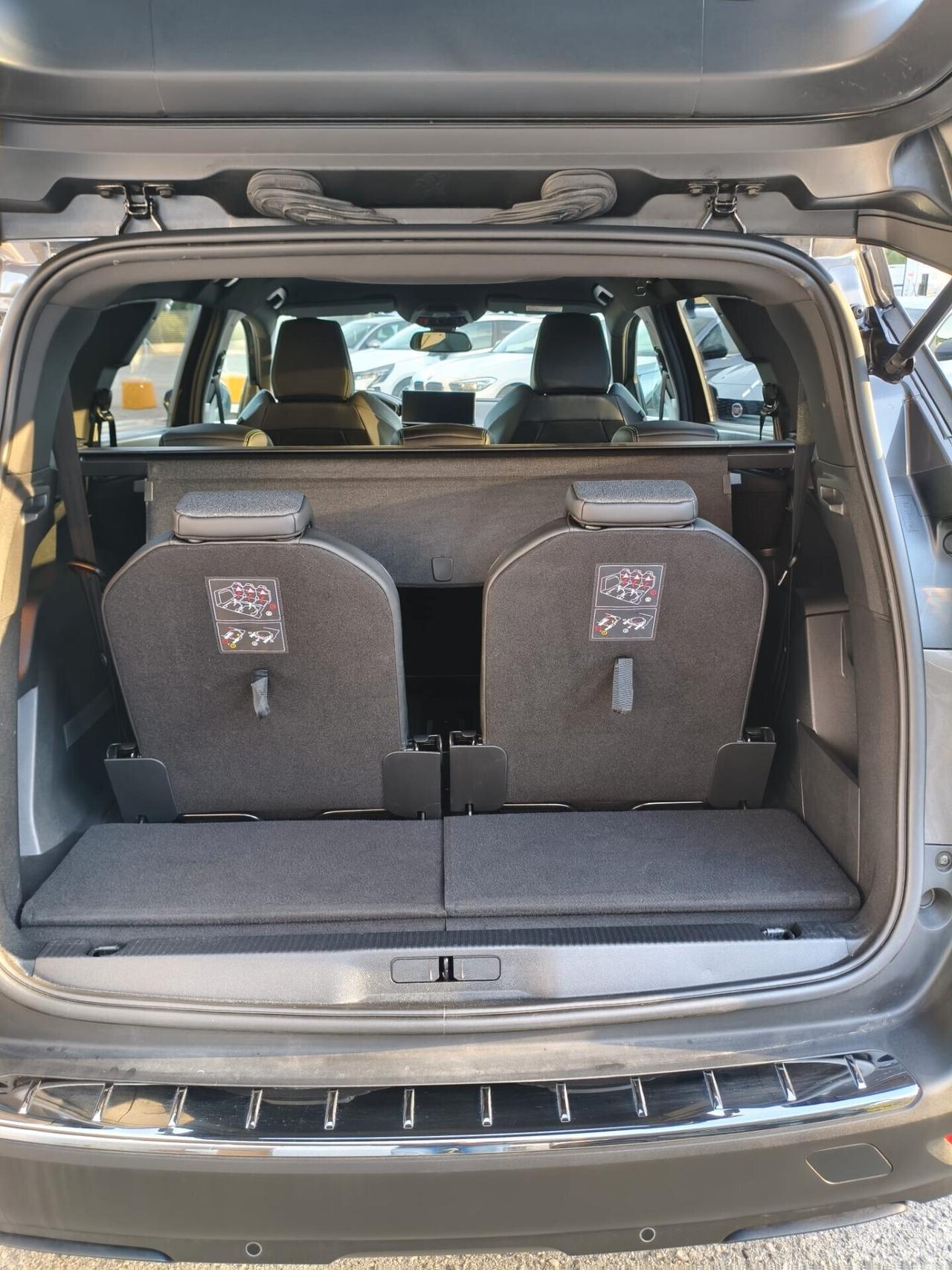 Peugeot 5008 1.5 Bluehdi 130cv EAT8 Allure 7 Posti