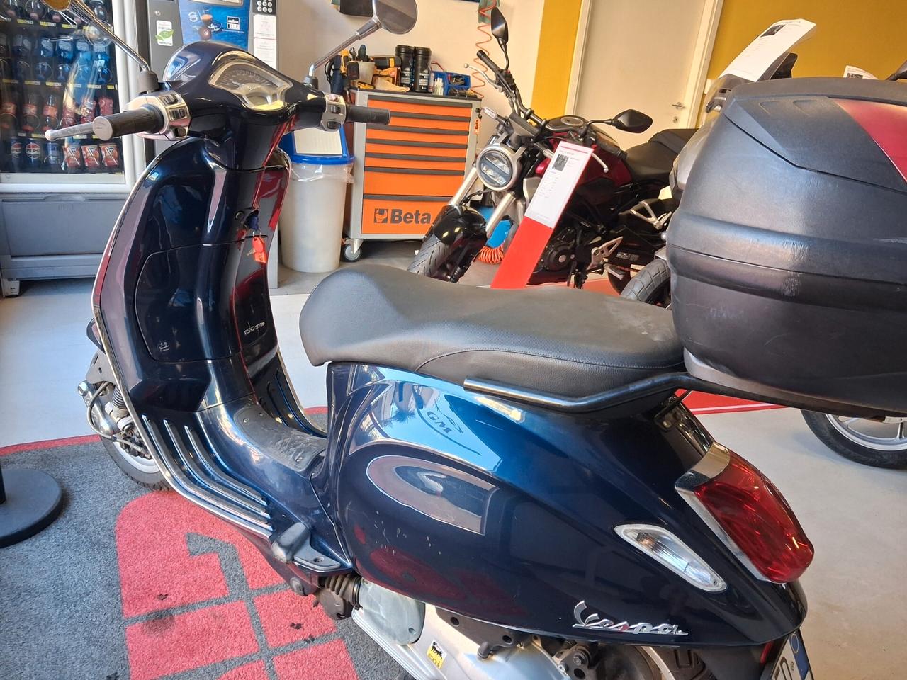 Vespa Primavera 150 3V