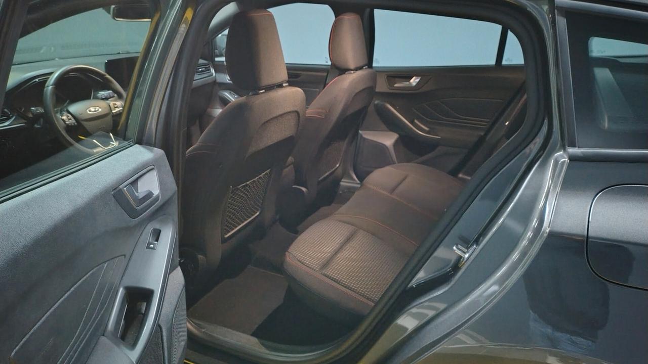 Ford Focus 1.5 EcoBlue 120 CV ST-LINE