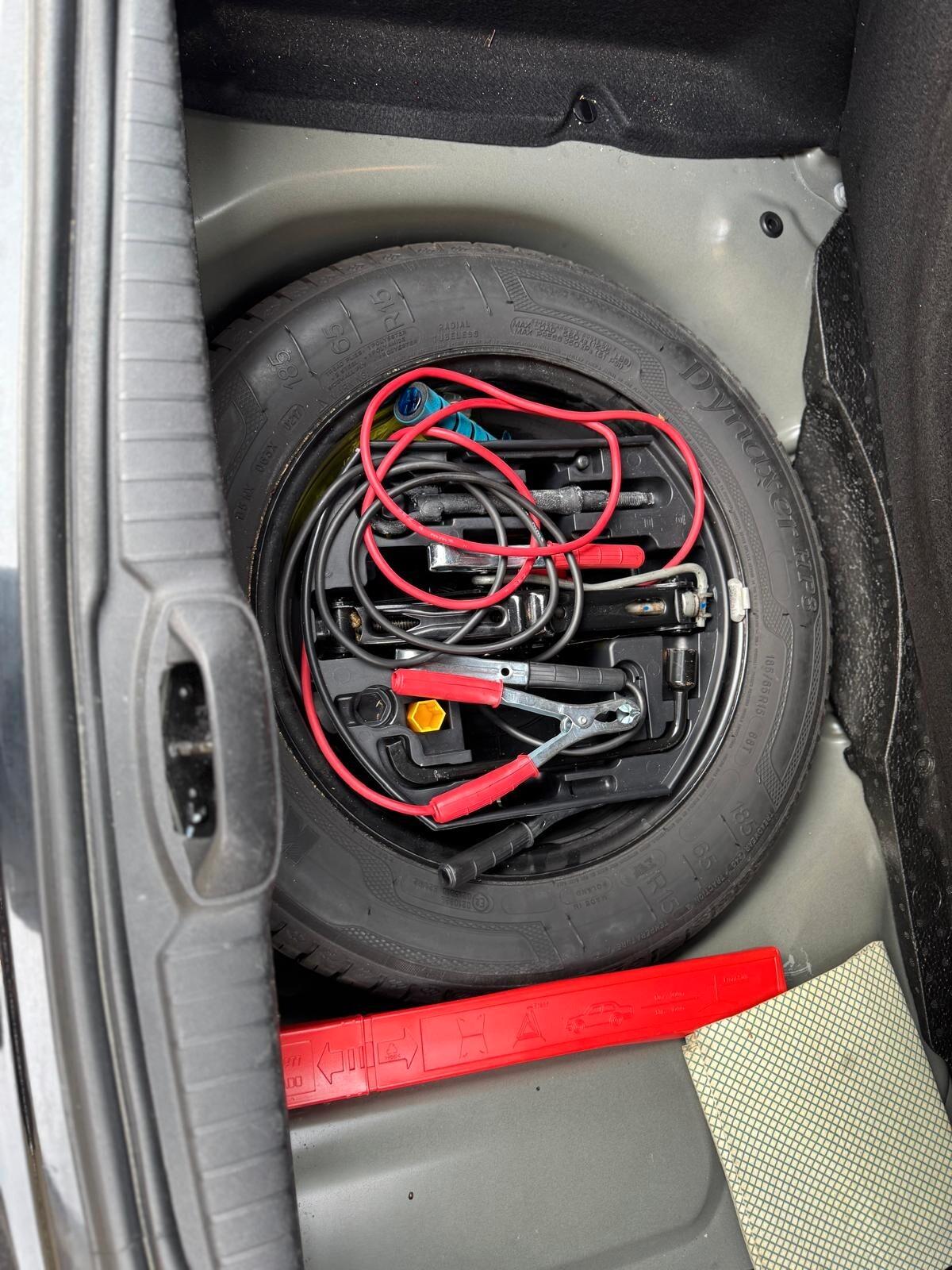 Peugeot 208 ANNO 2017 1.2 BENZINA 5 PORTE