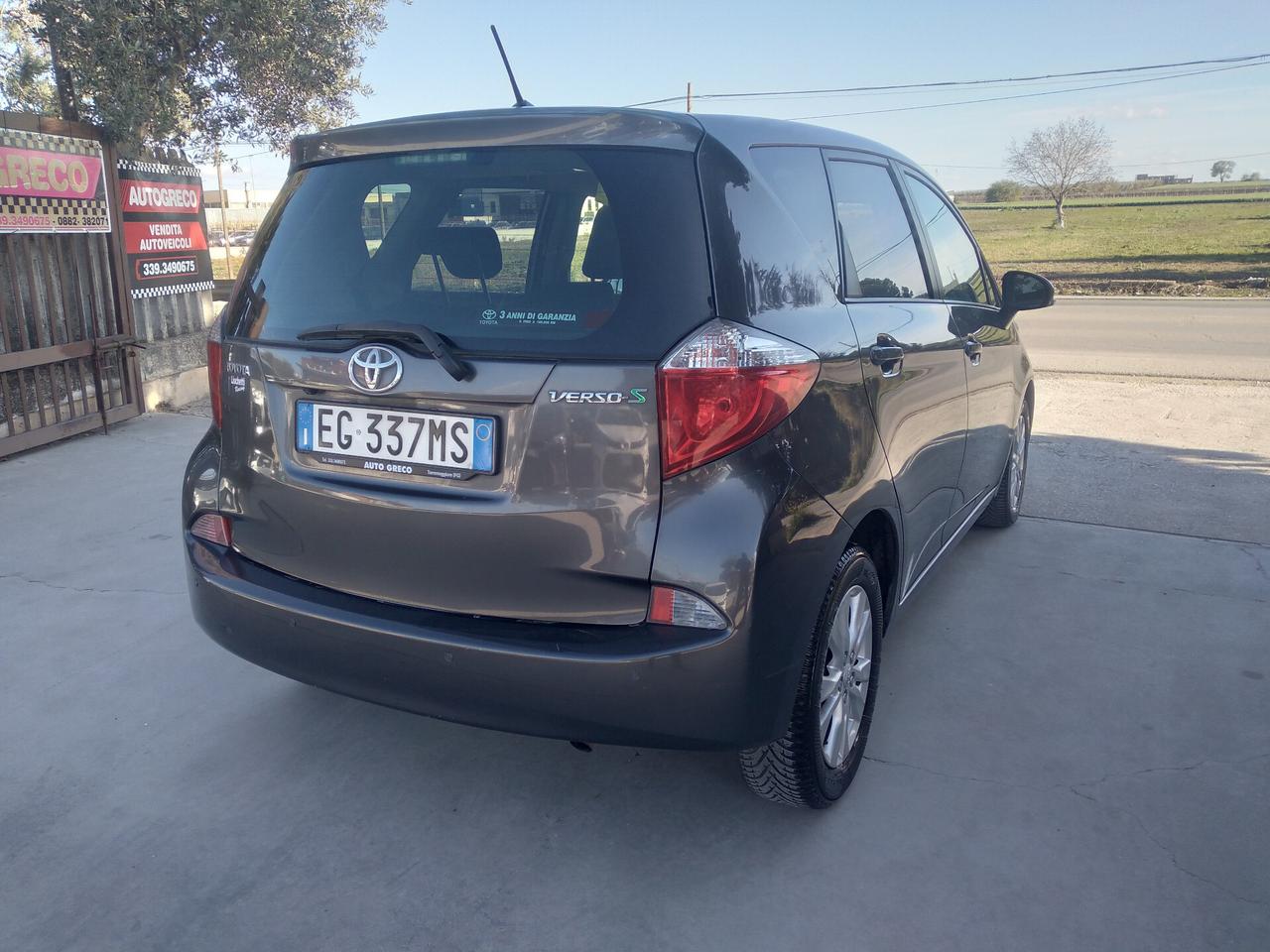 Toyota Yaris Verso-S 1.4D MT Active