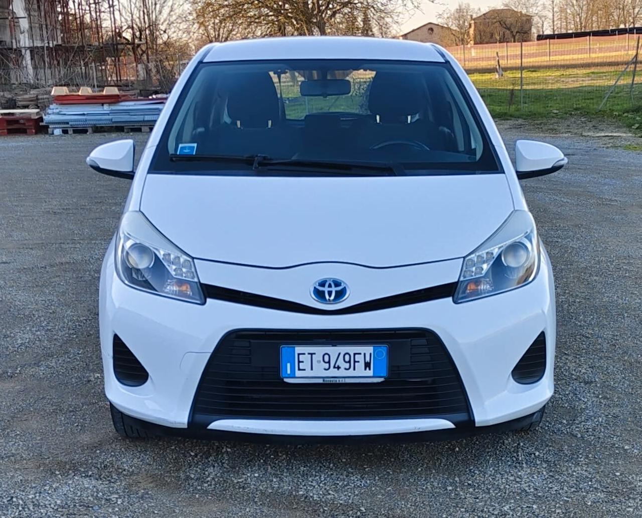 Toyota Yaris 1.5 Hybrid 5 porte Lounge