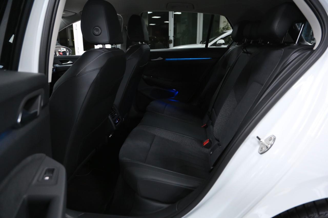 Volkswagen Golf Style 1.5 TSI eHybrid 204 cv DSG