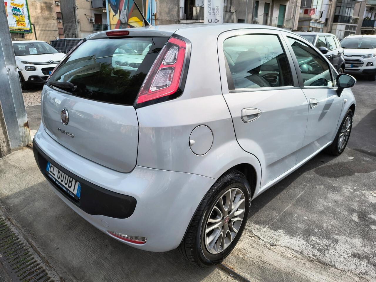 FIAT PUNTO EVO UNICO PROPRIETARIO 1.3 DIESEL 2011