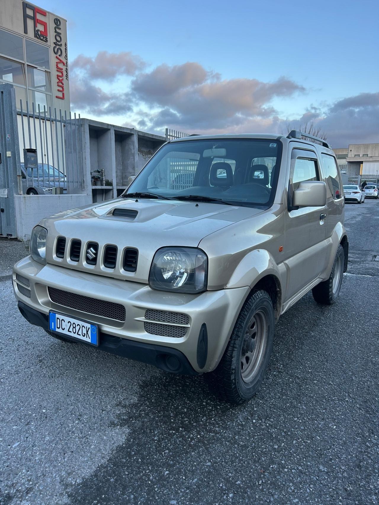 Suzuki Jimny 1.5 DDiS cat 4WD JLX Più