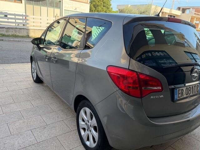 Opel Meriva 1.3 CDTI 95CV ecoFLEX Cosmo ok neopate