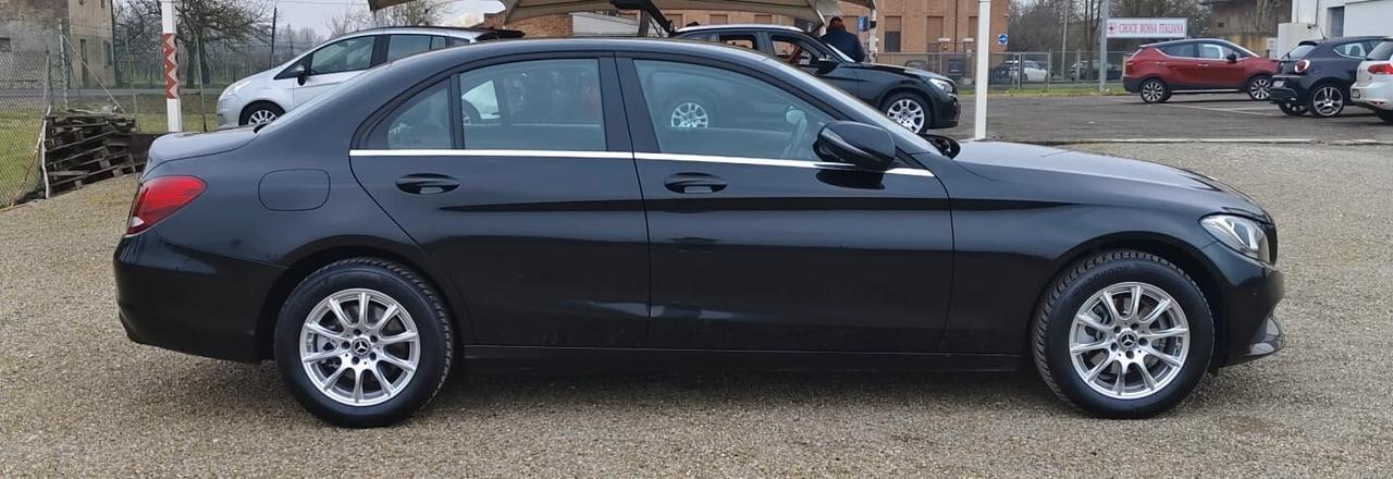 Mercedes-benz C 180 d Auto Premium