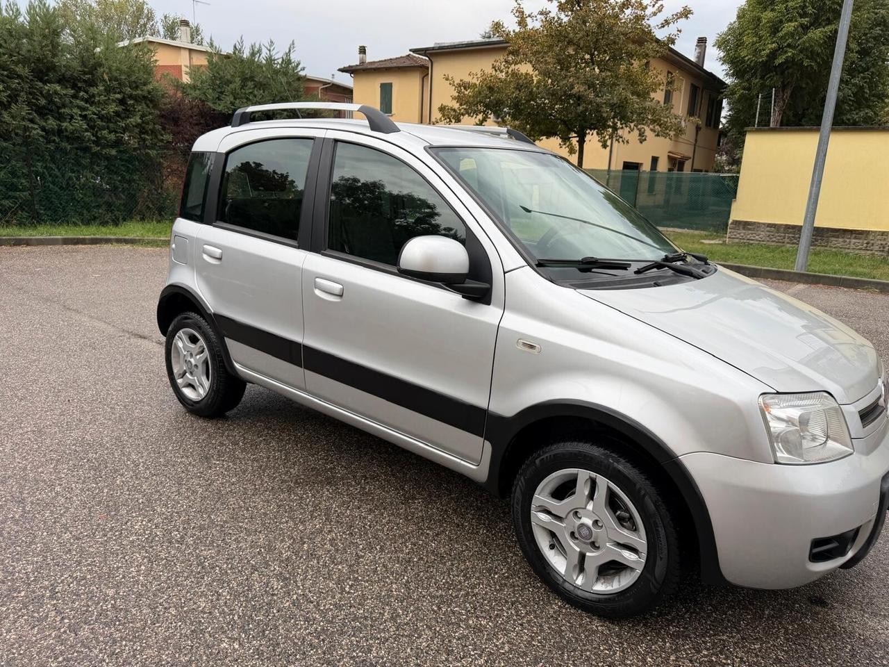 Fiat Panda 1.2 METANO - NEOPATENTATI - 12 MESI DI GARANZIA -