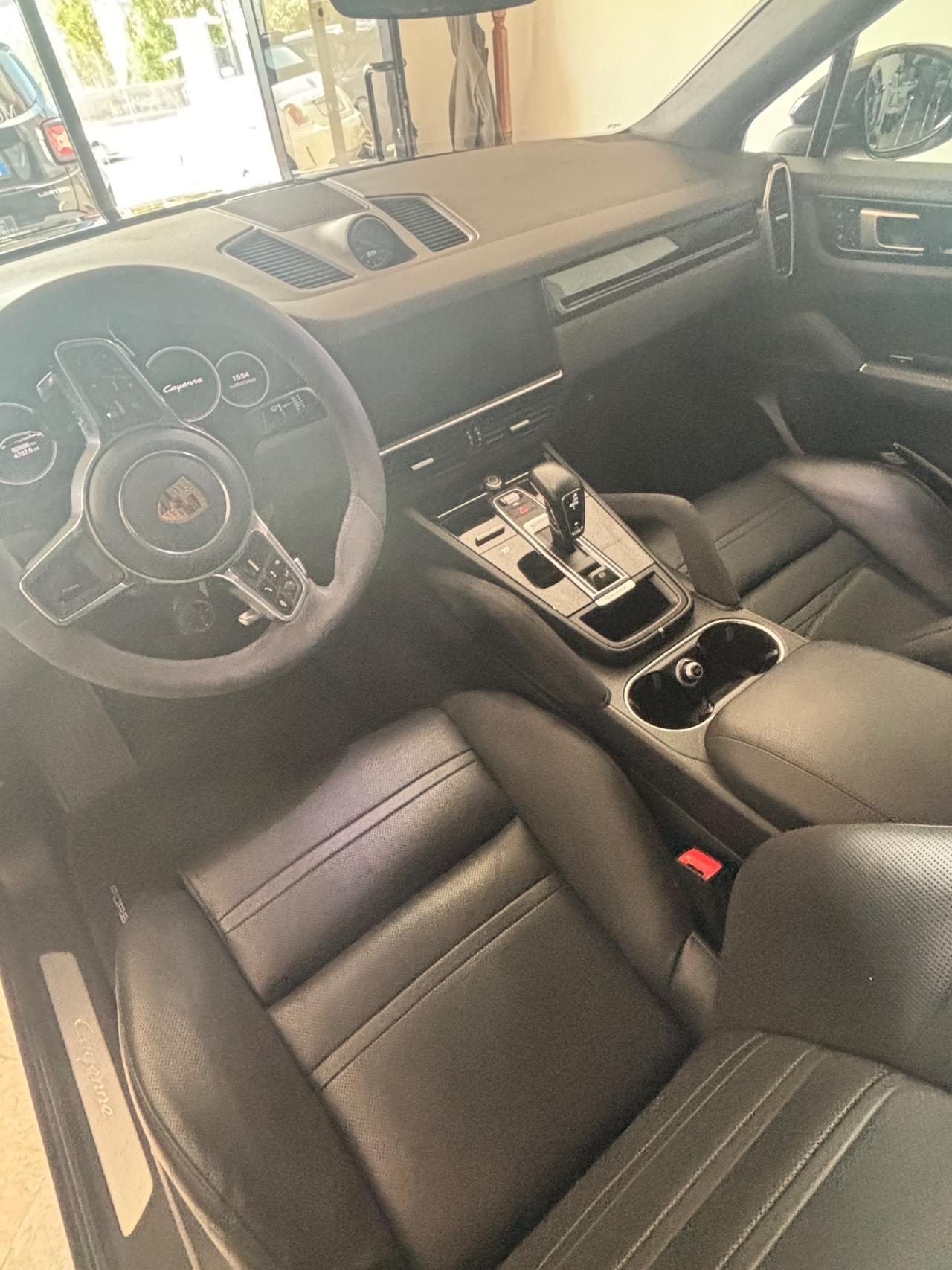 Porsche Cayenne Coupé 3.0 V6 E-Hybrid