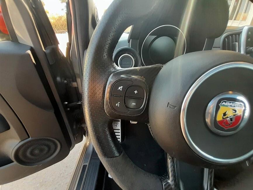 Abarth 595 C 1.4 Turbo T-Jet 180 CV Competizione