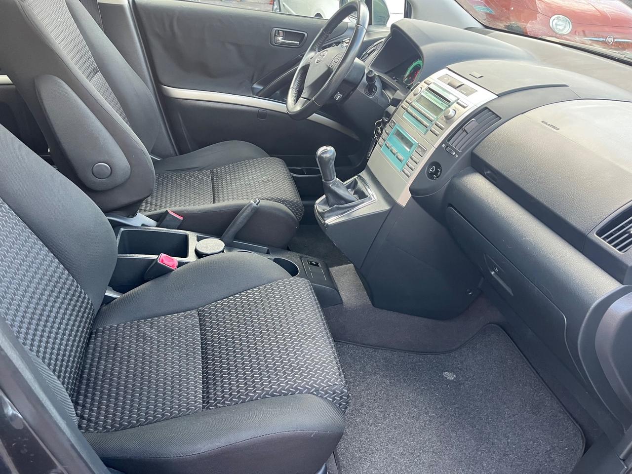 Toyota Corolla Verso 2.2 16V D-4D Sol