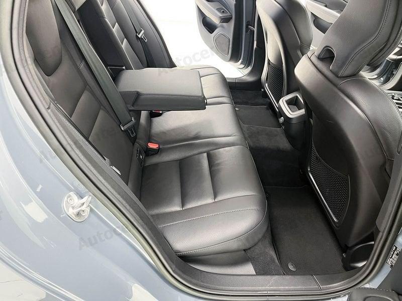 Volvo V60 V60 B3 163CV AUT PLUS DARK