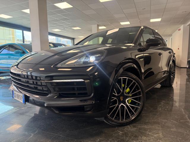 PORSCHE Cayenne 3.0 V6 E-Hybrid / CHRONO / P.H.A.S.M. / TETTO