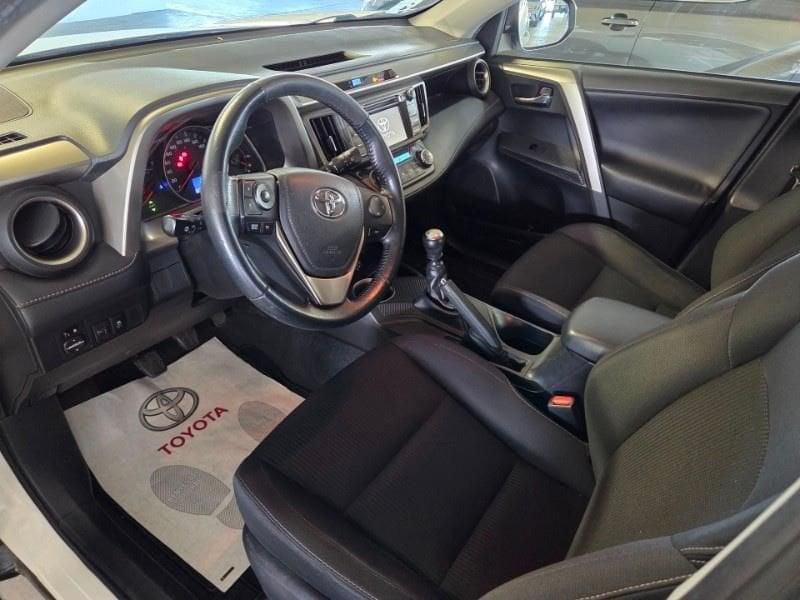 Toyota RAV4 4ª serie 2.0 D-4D 2WD Active