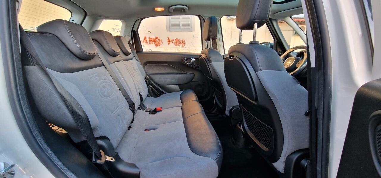 Fiat 500L 1.6 Multijet 120 CV Lounge Panoramic Edition