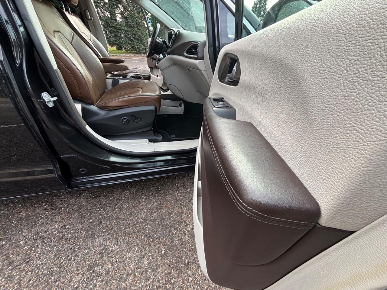 Chrysler Pacifica TOURING S GPL BRC