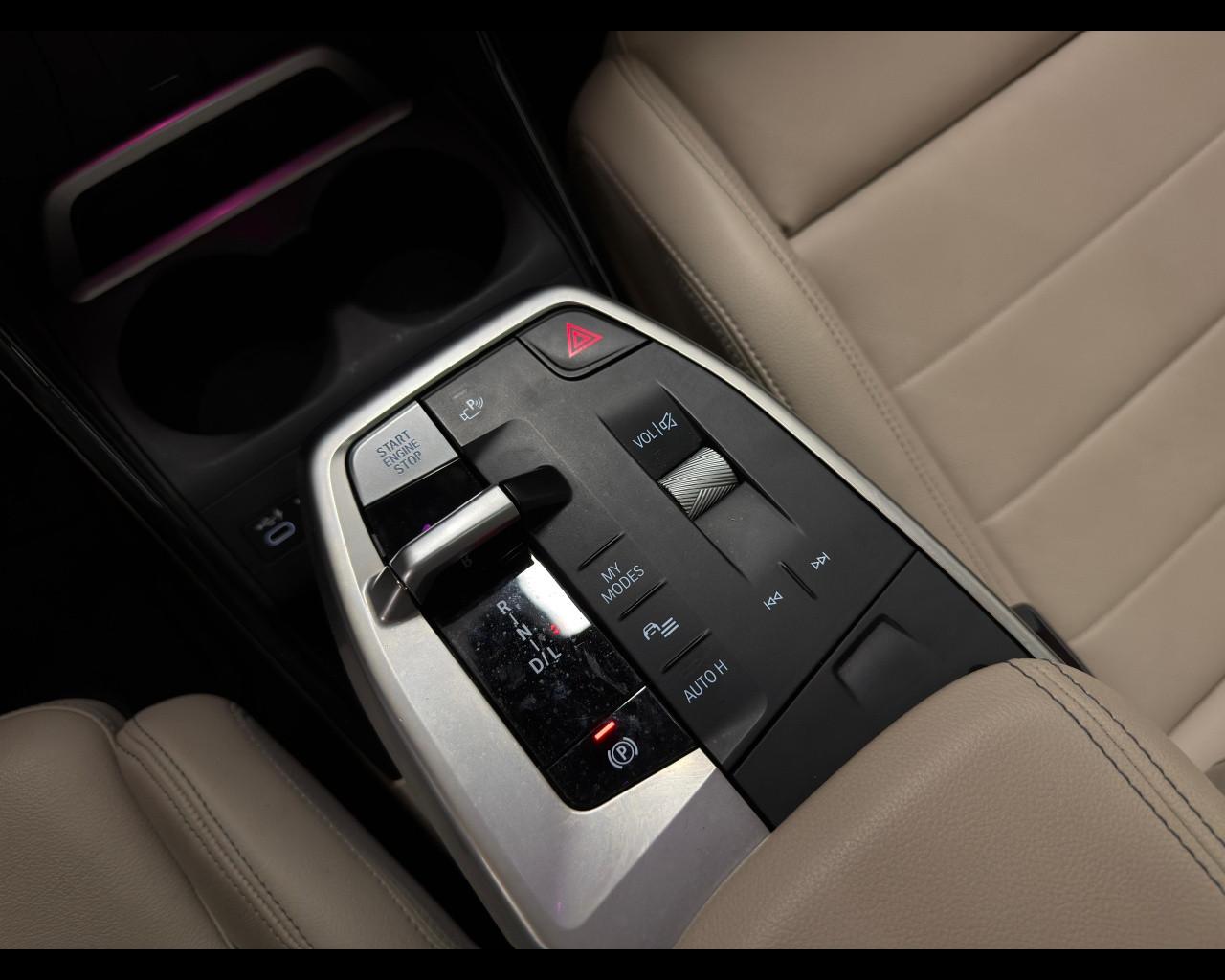 BMW Serie 2 A.T. (U06) - 218d Active Tourer Luxury