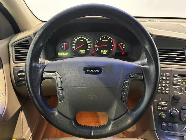 VOLVO V70 2.4i turbo 20V cat AWD T Optima