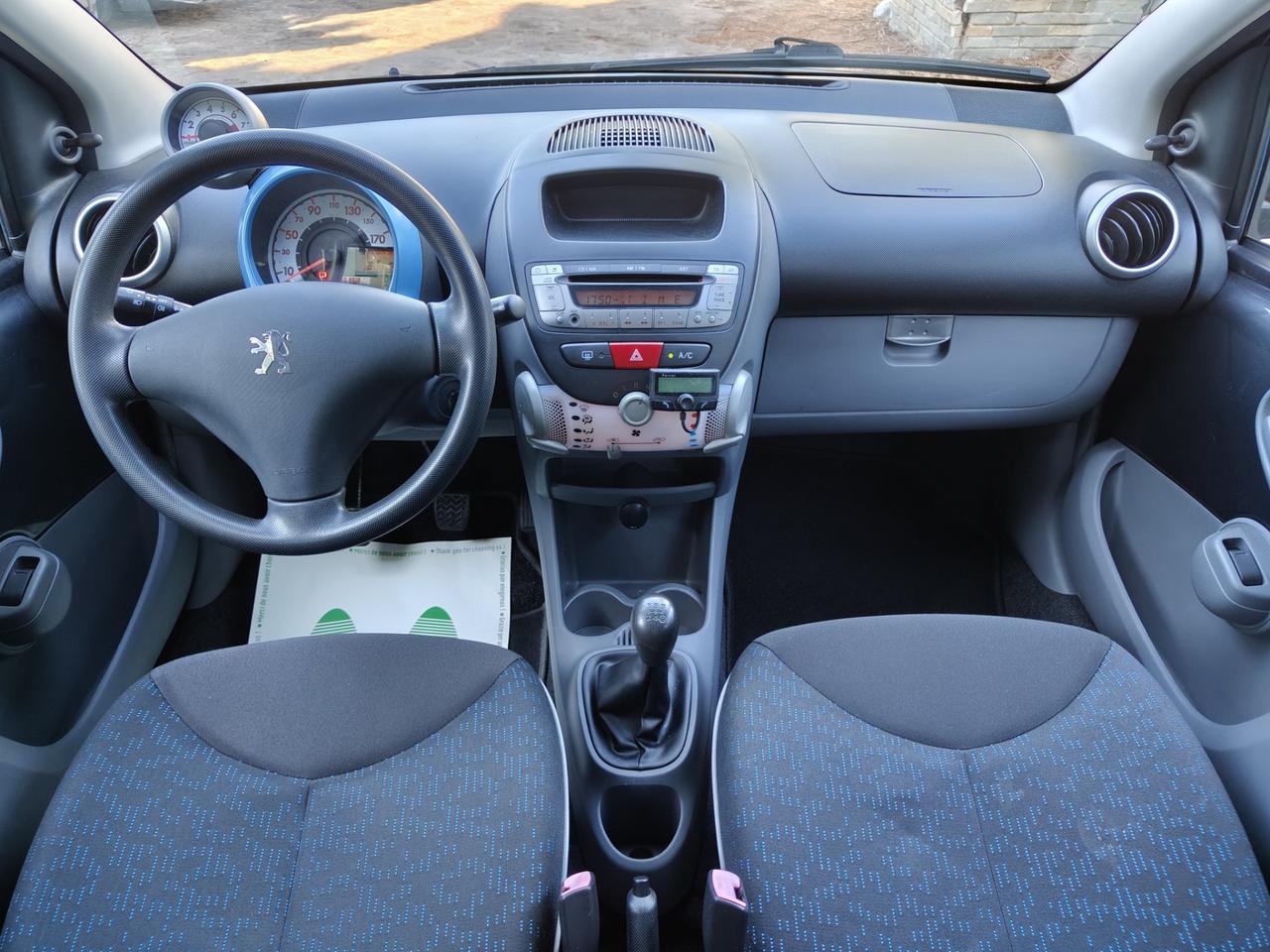 Peugeot 107 1.0 68CV Urban Move UNICO PROPIETARIO