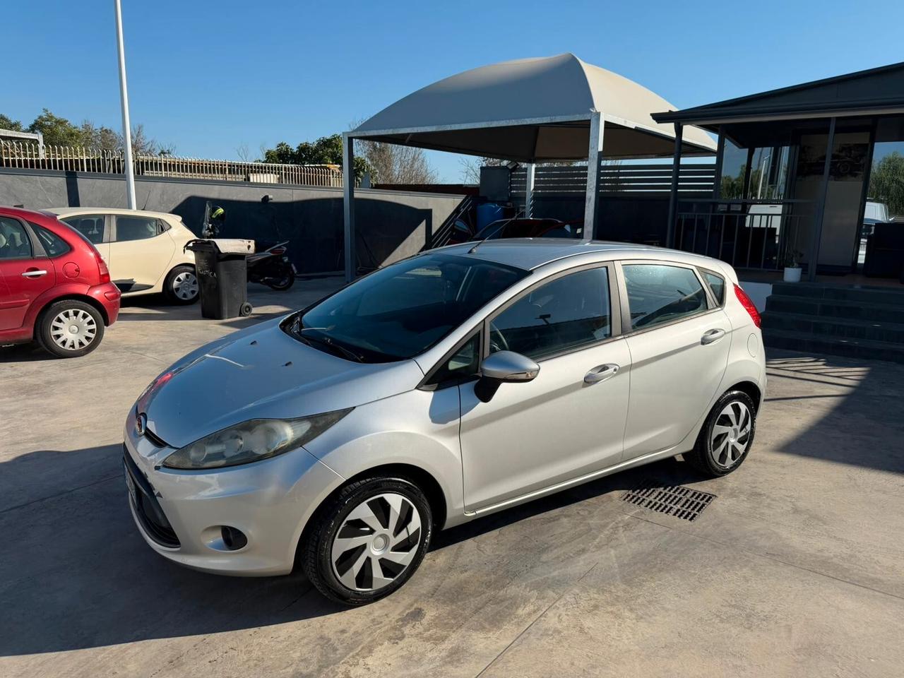 Ford Fiesta 1.4 5 porte Bz.- GPL Titanium