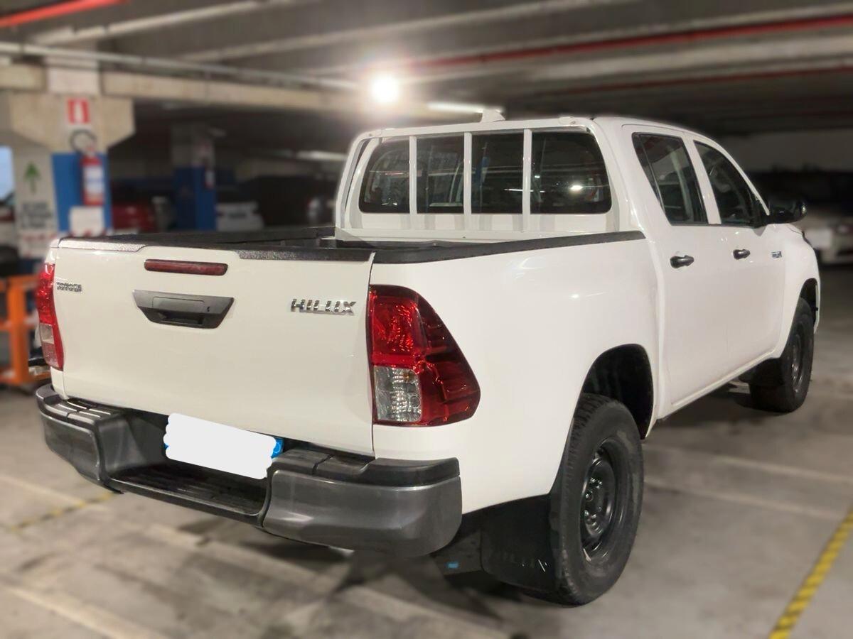 Toyota Hilux 2.4 D-4D Double Cab Comfort 4x4