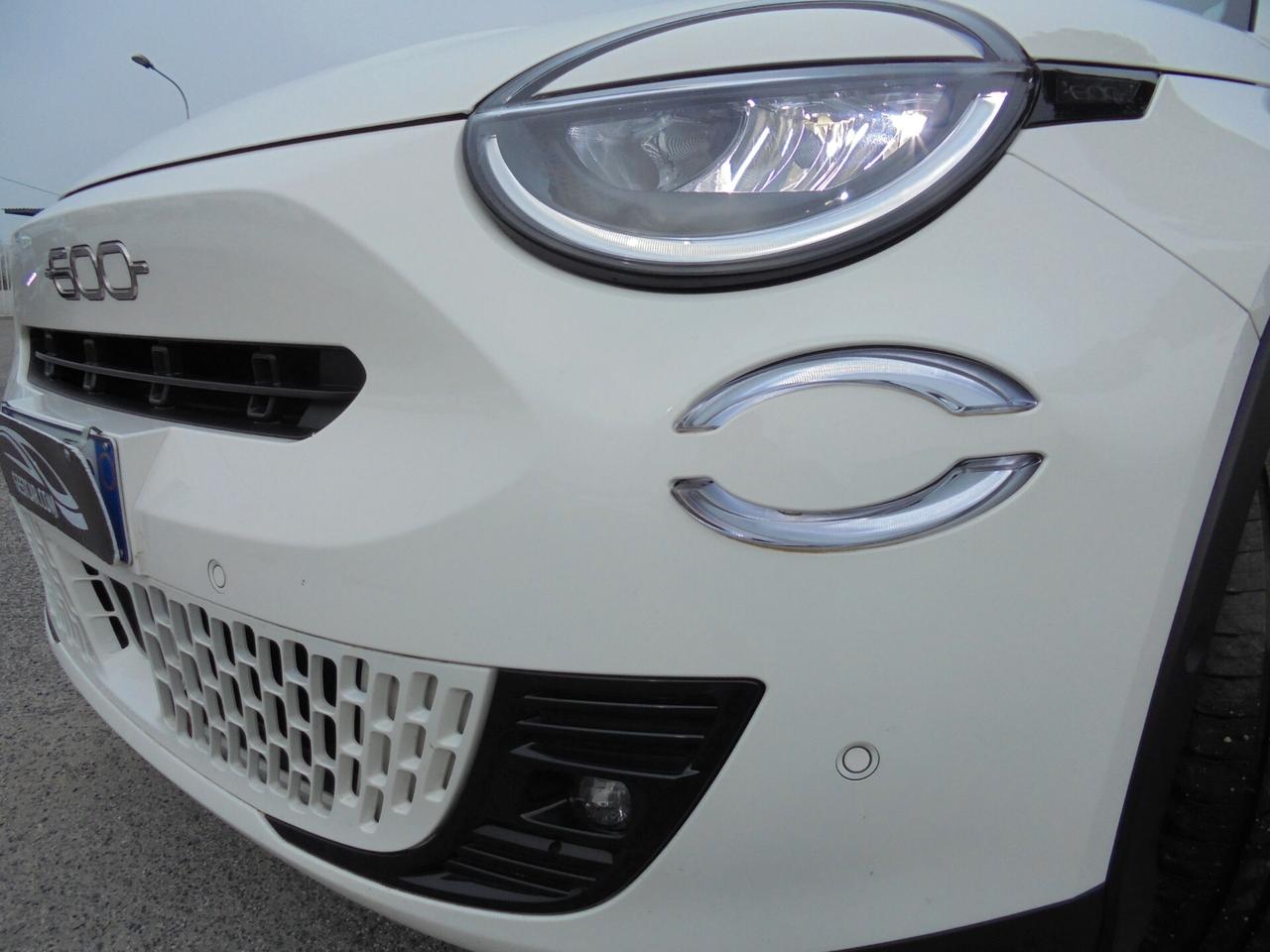 Fiat 600 Hybrid 110 CV DCT MHEV La Prima