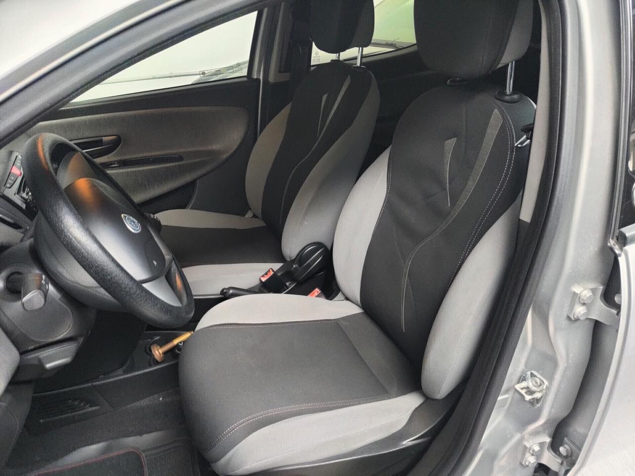 Lancia Ypsilon 1.2 69 CV 5 porte GPL Ecochic Elefantino