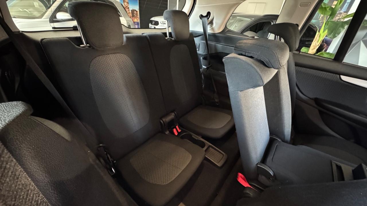 Bmw serie 2 Active Tourer 218d Sport 7 Posti