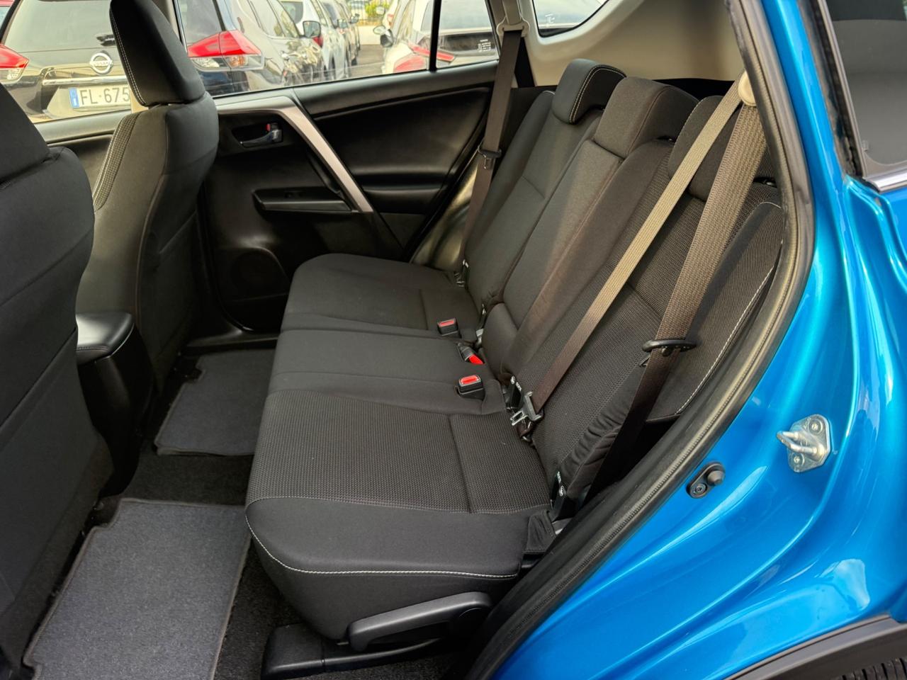 Toyota RAV 4 2.0 D-4D 2WD