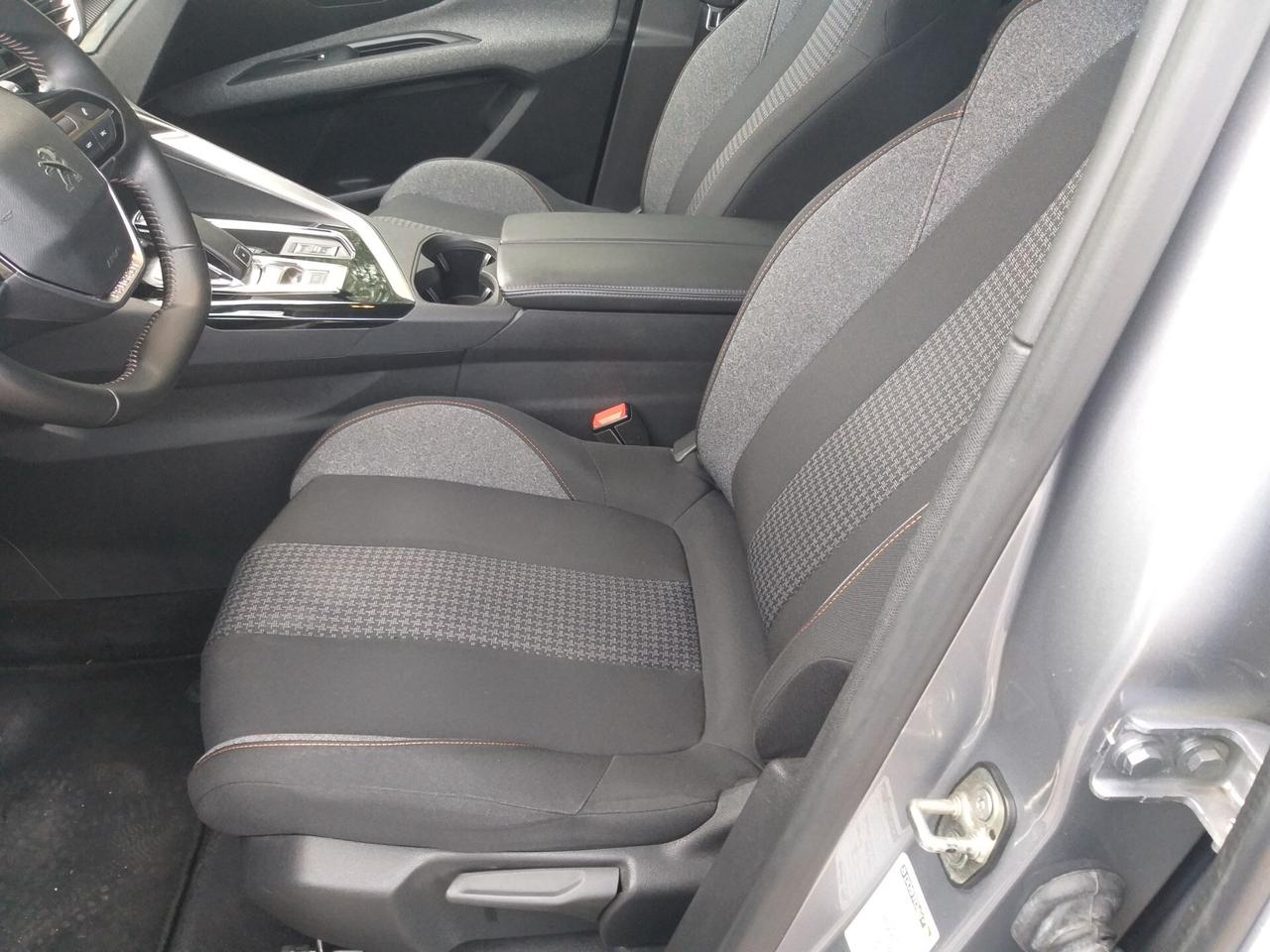 Peugeot 3008 BlueHDi 130 S&S Active