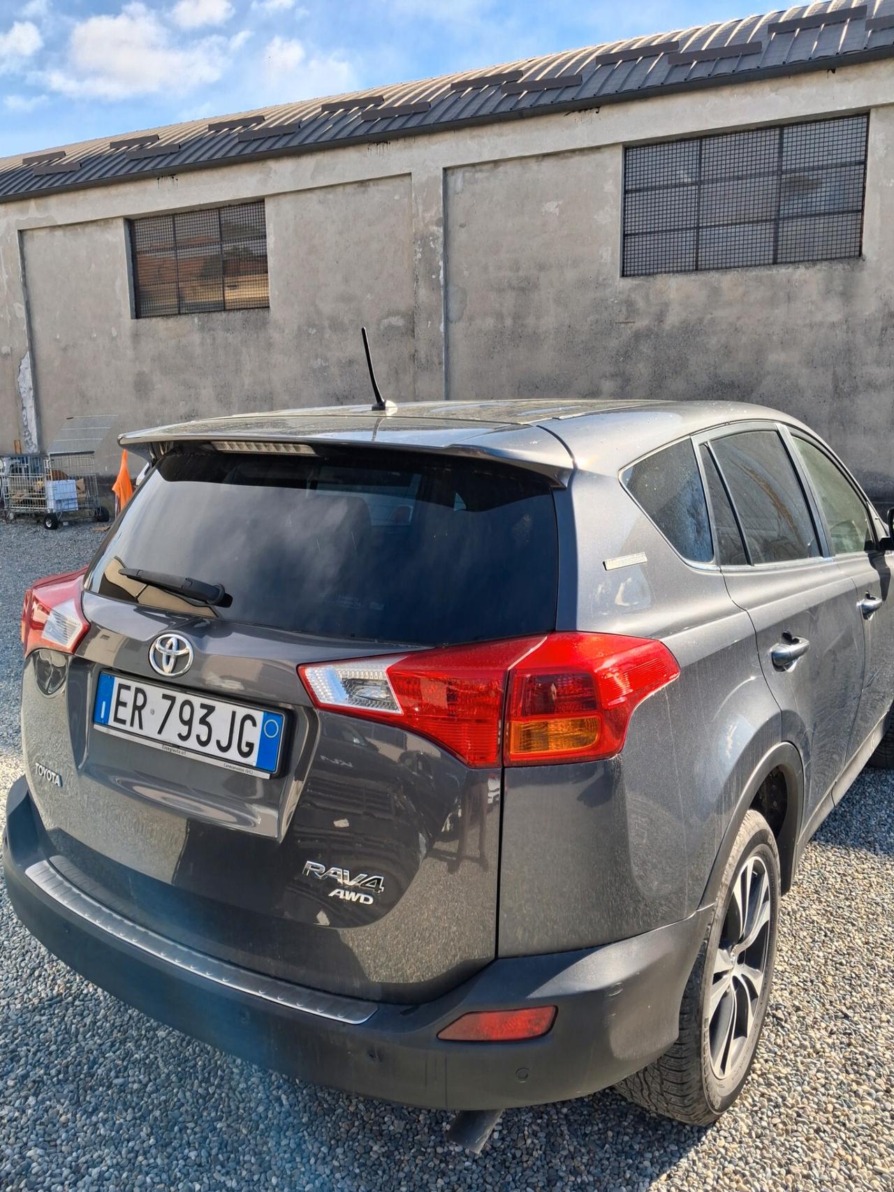 Toyota RAV 4 RAV4 2.0 D-4D 4WD Lounge