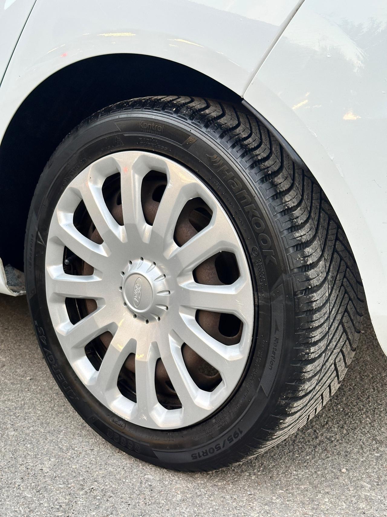 Ford Fiesta 1.4 5 porte Bz.- GPL Titanium