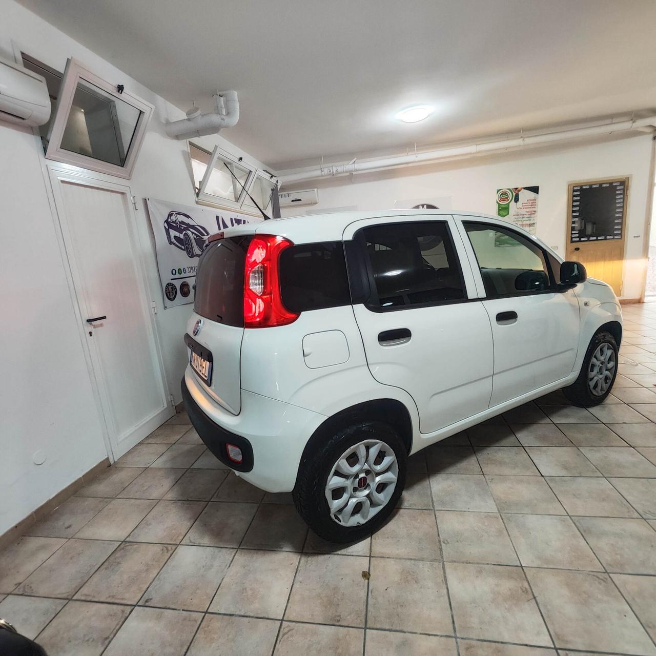 FIAT Panda Van 0.9 TwinAir Metano/Benzina – 2018 – Full Optional – (IVA deducibile)