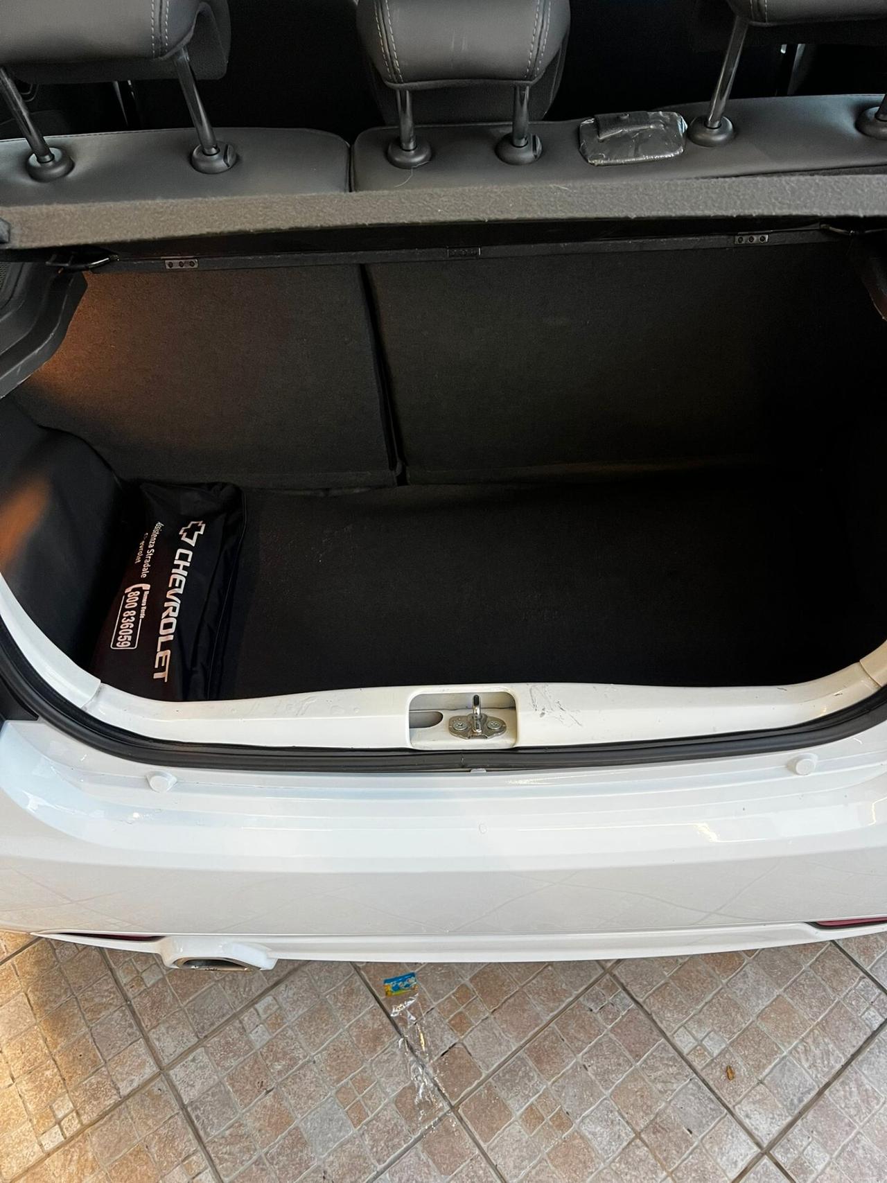 Chevrolet Spark 1.0 LT NEOPATENTATI