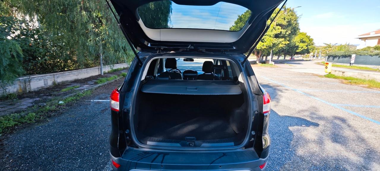 Ford Kuga 2.0 TDCI 120 CV S&S 2WD Titanium