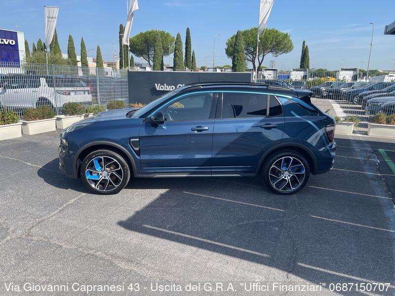 Lynk & Co 01 01 PHEV