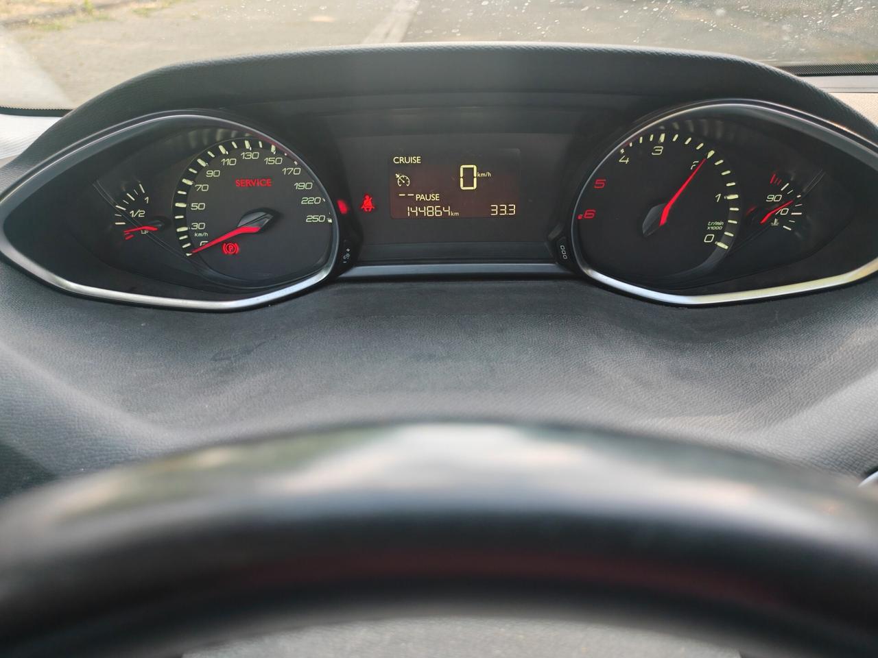 Peugeot 308 1.6 HDi Incidentata/Sinistrata