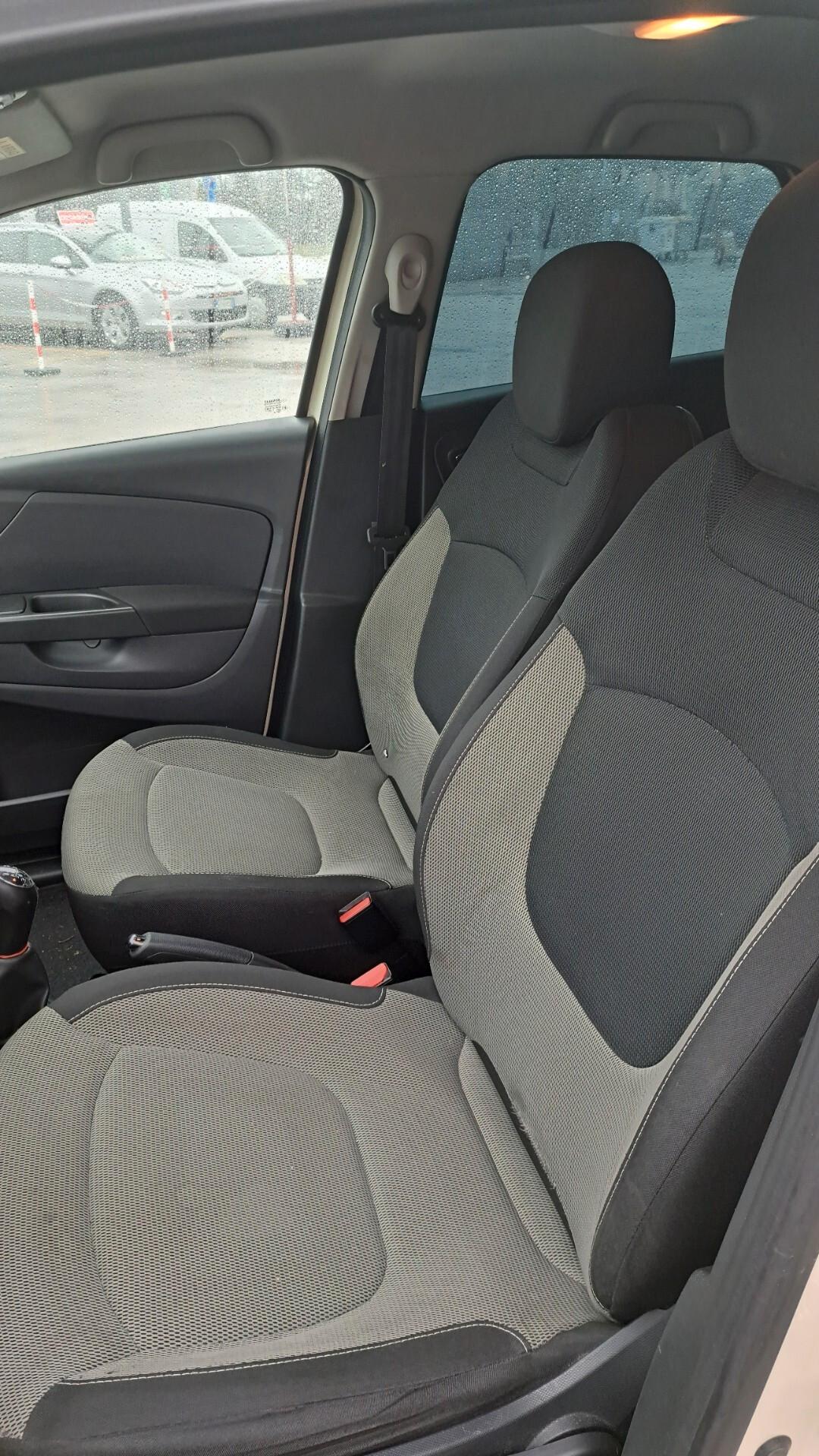 Renault Captur dCi 8V 90 CV EDC Start&Stop Energy Intens