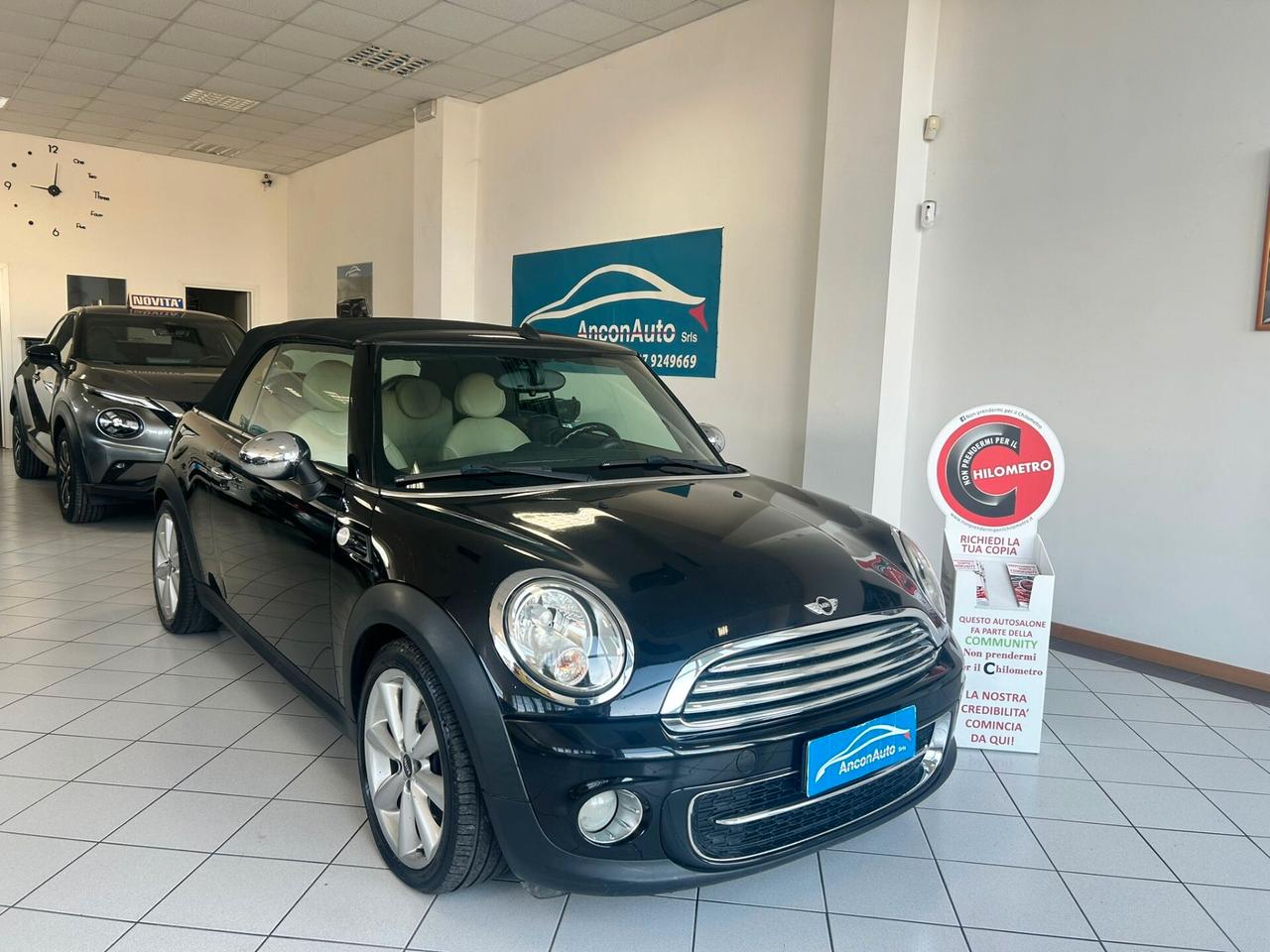 Mini Cooper D Cabrio 1.6 X NEO 2010