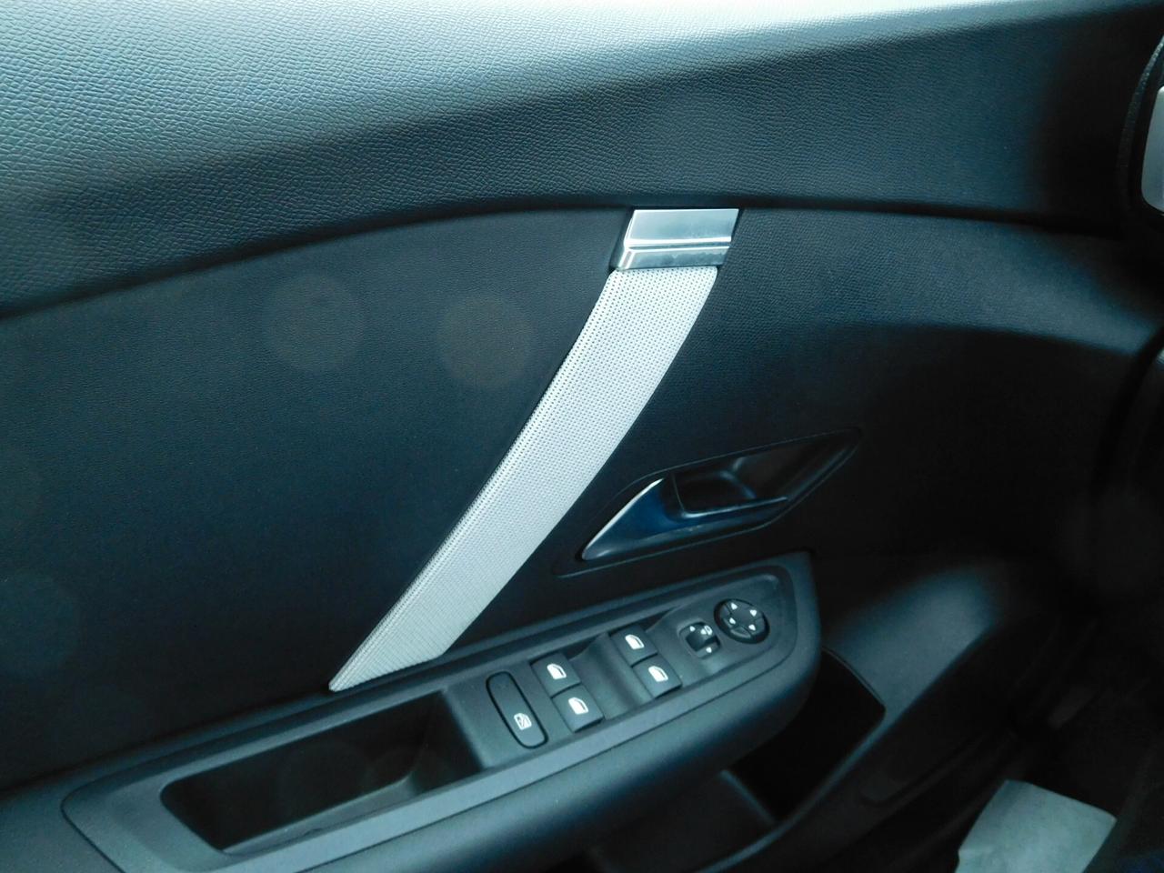 Citroen C4 X PureTech 130 S&S EAT8 Max