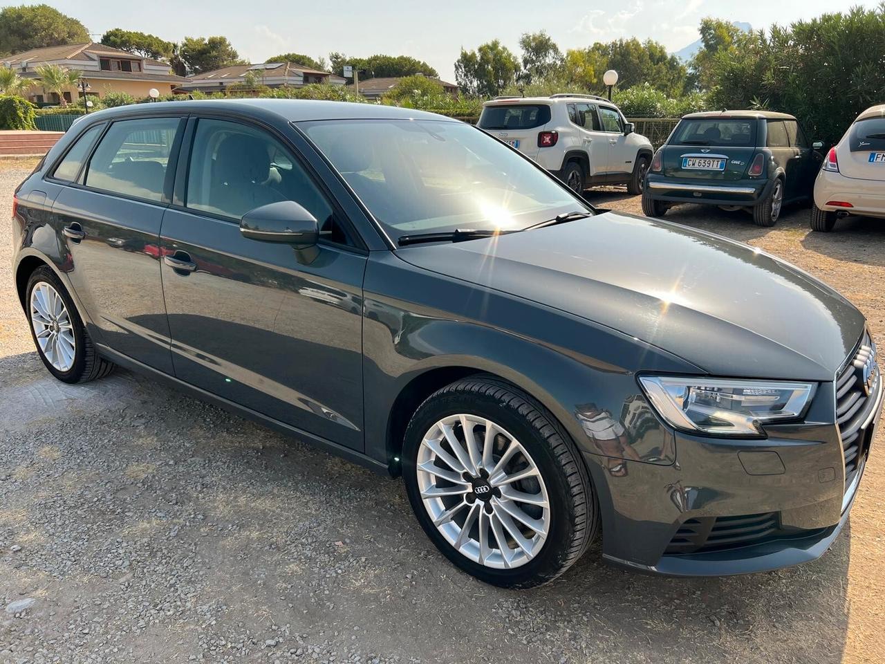 Audi A3 SPB 35 TDI S tronic Business Advanced