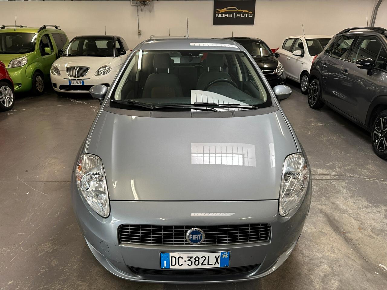 Fiat Grande Punto Grande Punto 1.4 Starjet 16V 5 porte Dynamic