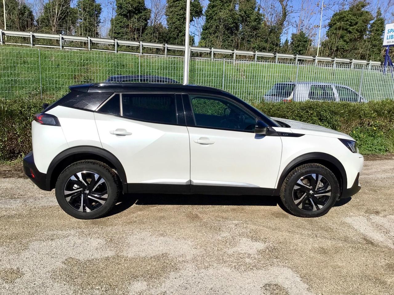 Peugeot 2008 BlueHDi 130 S&S EAT8 GT