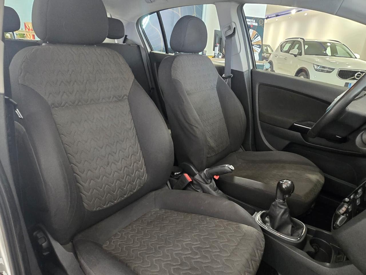 Opel Corsa 1.2 BENZINA /GPL ANNO 2013