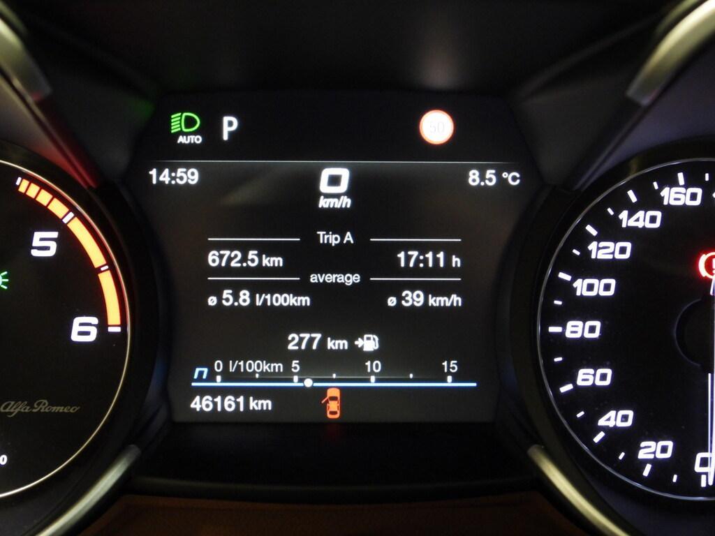 Alfa Romeo Giulia 2.2 Turbo Ti AT8