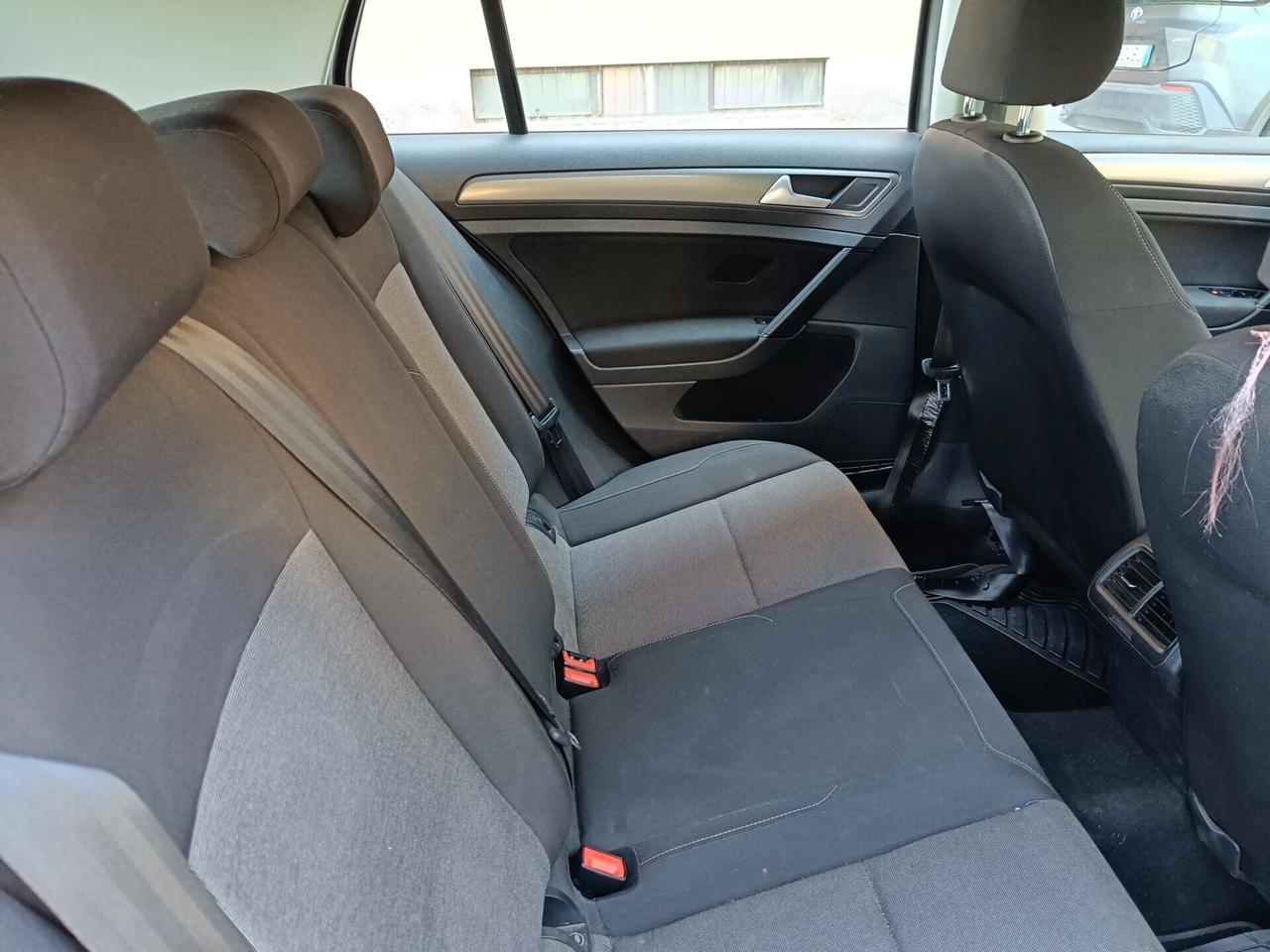 Volkswagen Golf 1.4 Benzina Metano