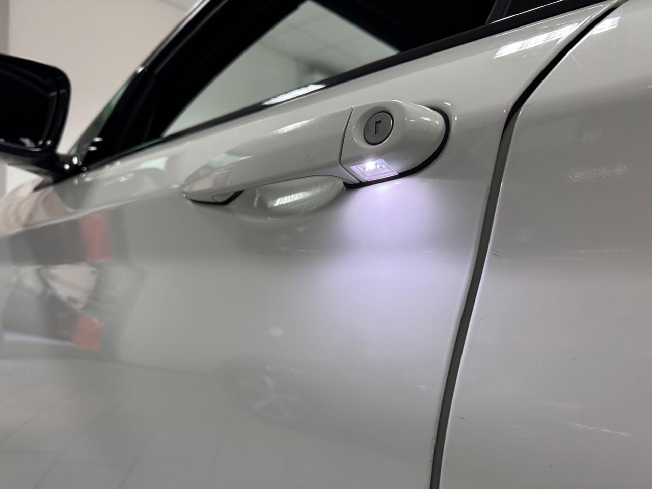 Bmw 116 116d 5p. Msport