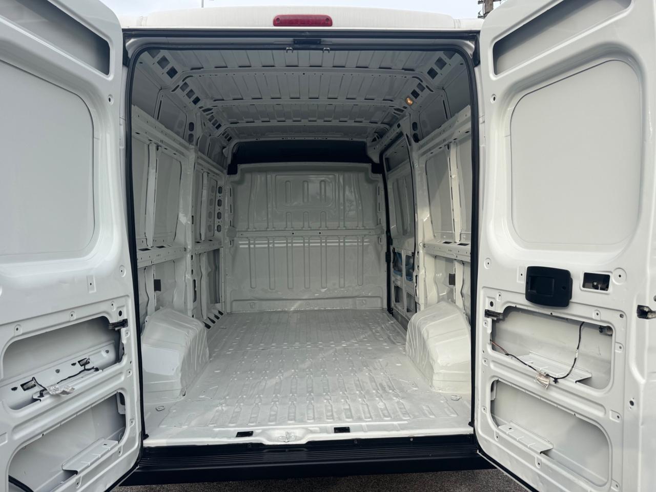 Peugeot BOXER 2.2 BLUEHDI 140CV 335 (35 Q.LI) L2 H2 PRONTO